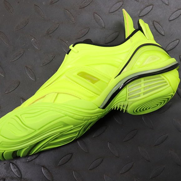 newParis 5th generation fluorescent green main image 4